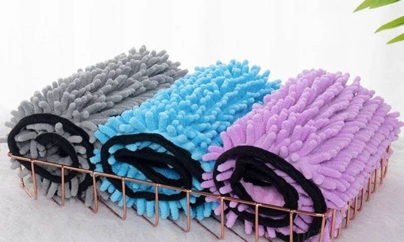 Dog Bath Robe Towel — Quick Dry Absorbent Microfiber Pet Towel for Dogs & Cats